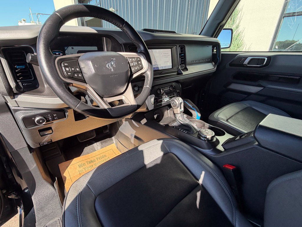 Used 2023 Ford Bronco Black Diamond w/ Sasquatch Package AWD/4WD image 11
