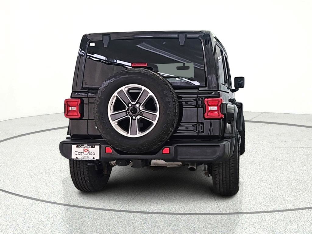 Used 2018 Jeep Wrangler Unlimited Sahara w/ Dual Top Group image 8