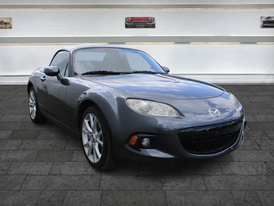 Used 2015 MAZDA MX-5 Miata Grand Touring w/ Premium Package RWD image 1