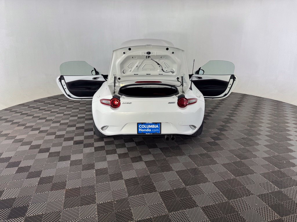 Used 2017 MAZDA MX-5 Miata Grand Touring RWD image 17