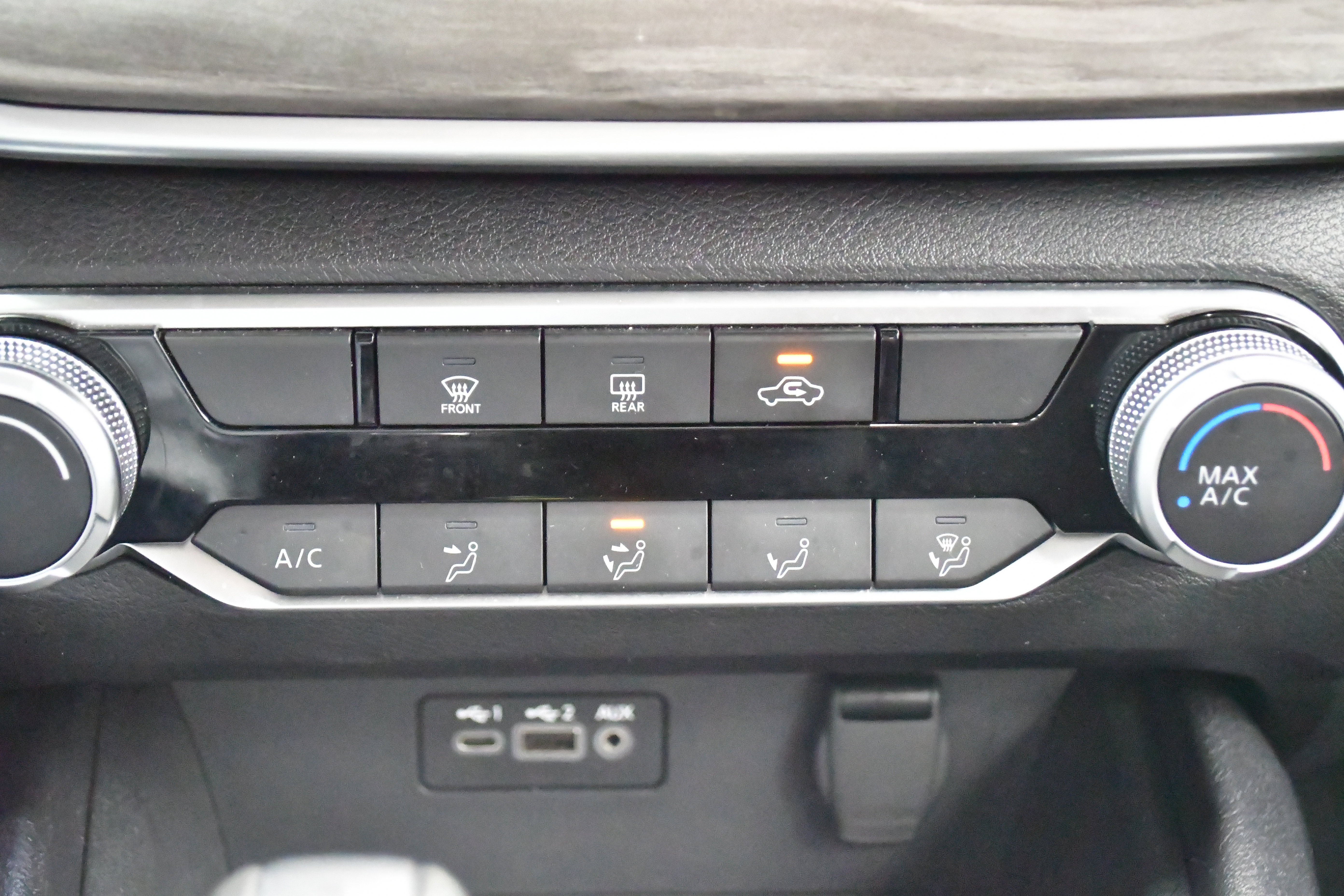 Used 2025 Nissan Altima 2.5 SV FWD image 23
