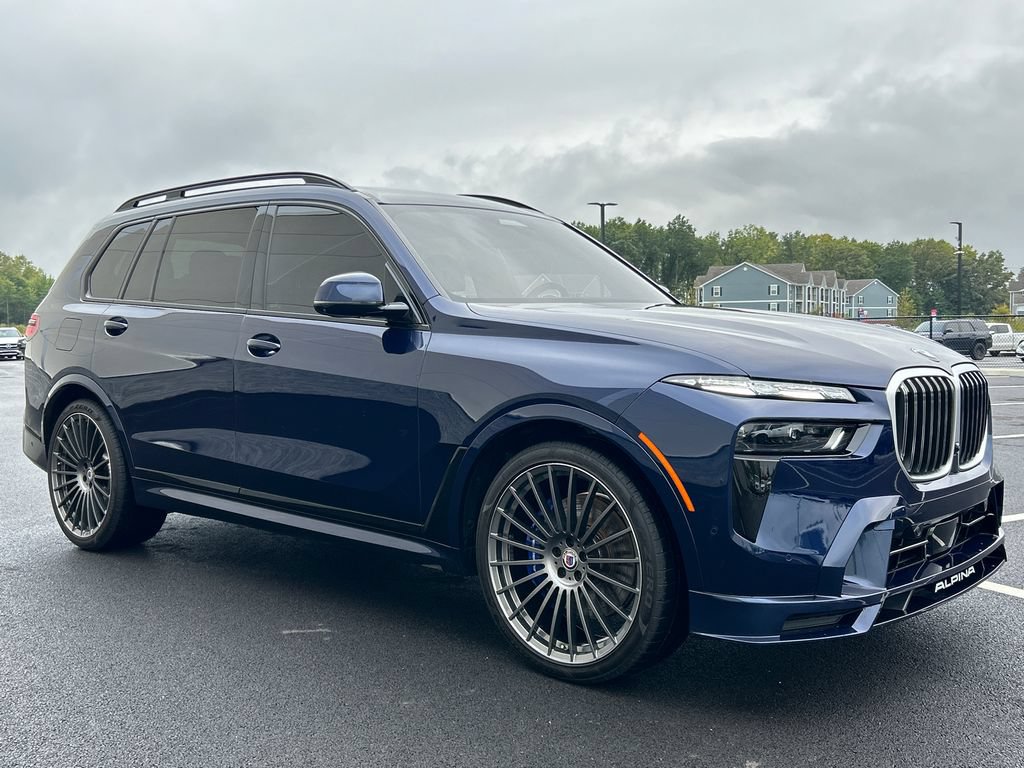 Used 2025 BMW ALPINA XB7 AWD/4WD image 2