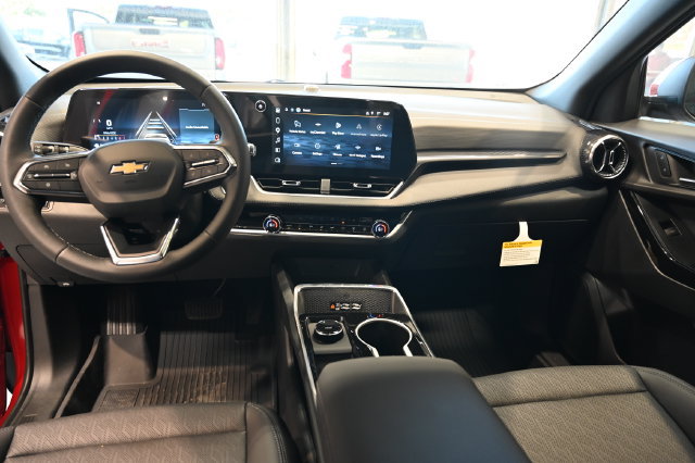 New 2027 Chevrolet Equinox LT w/ Convenience Package II FWD image 12