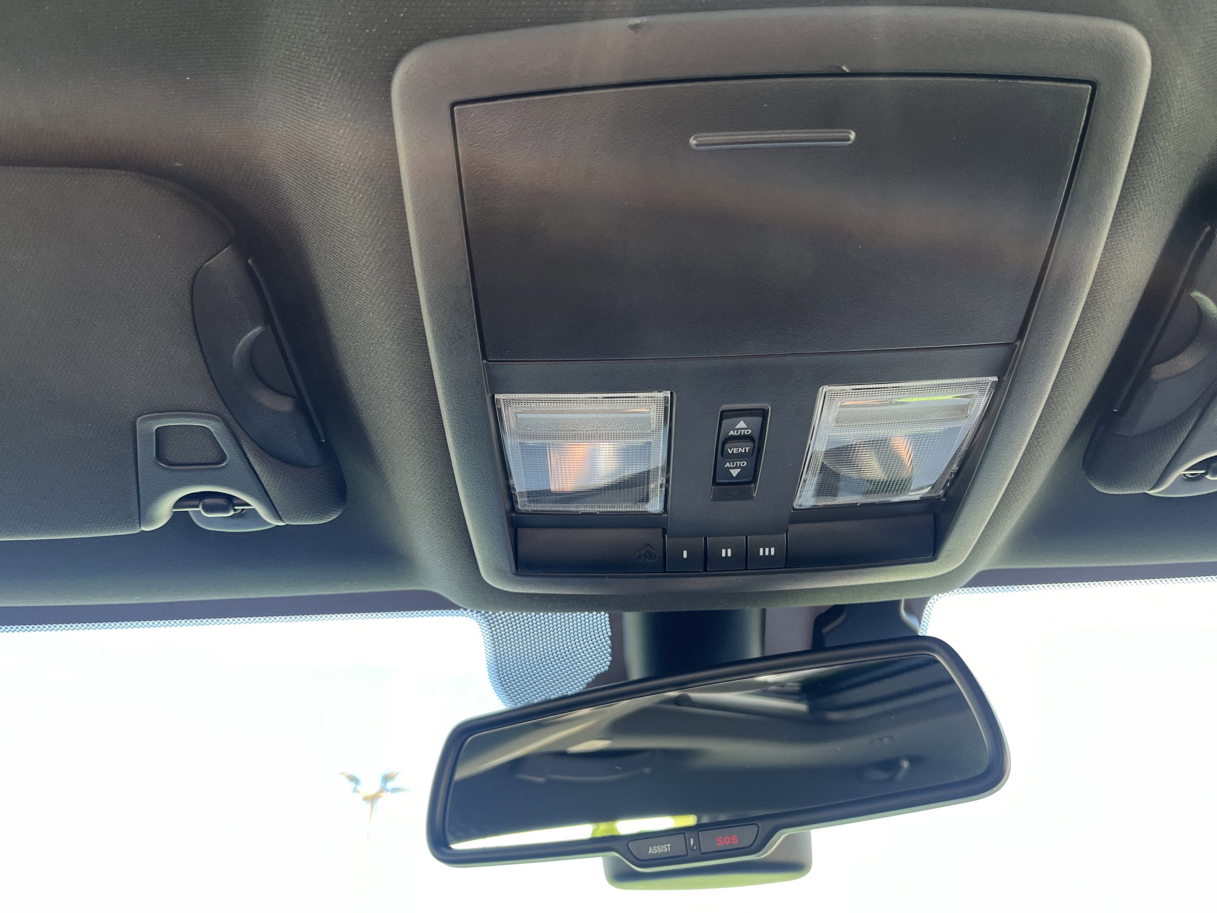 Used 2023 Dodge Challenger SXT w/ Plus Package AWD/4WD image 33