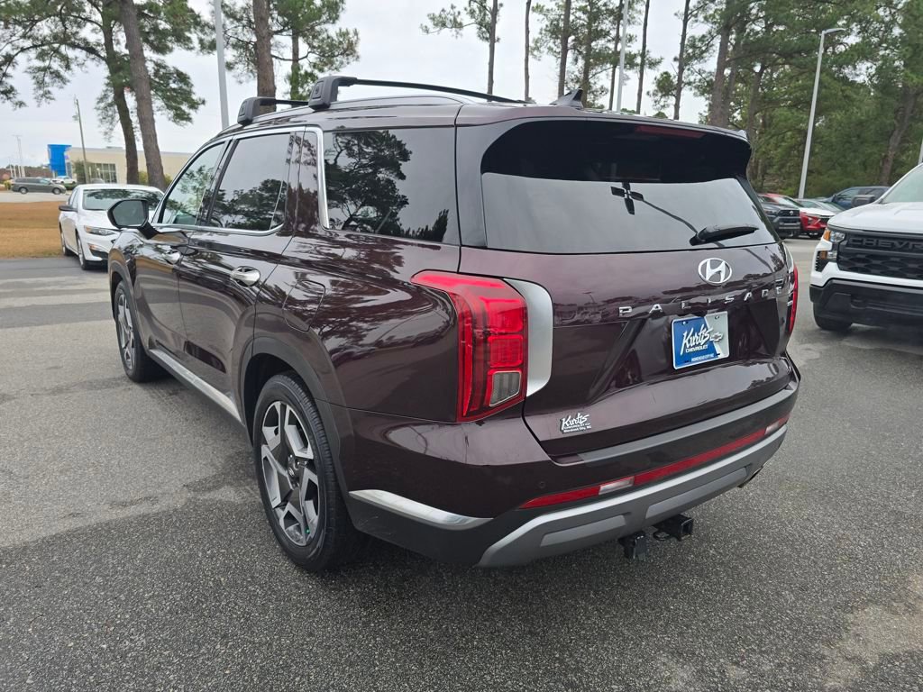 Used 2023 Hyundai Palisade Limited image 3