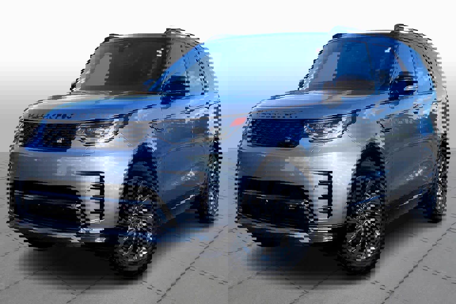 Used 2023 Land Rover Discovery S R-Dynamic