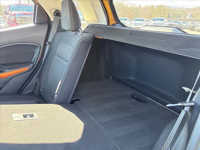 Used 2021 Ford EcoSport SE w/ SE Convenience Package image 9