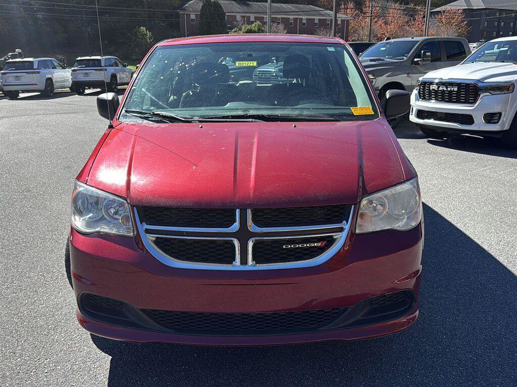 Used 2015 Dodge Grand Caravan American Value Package w/ UConnect Hands-Free Group FWD image 2