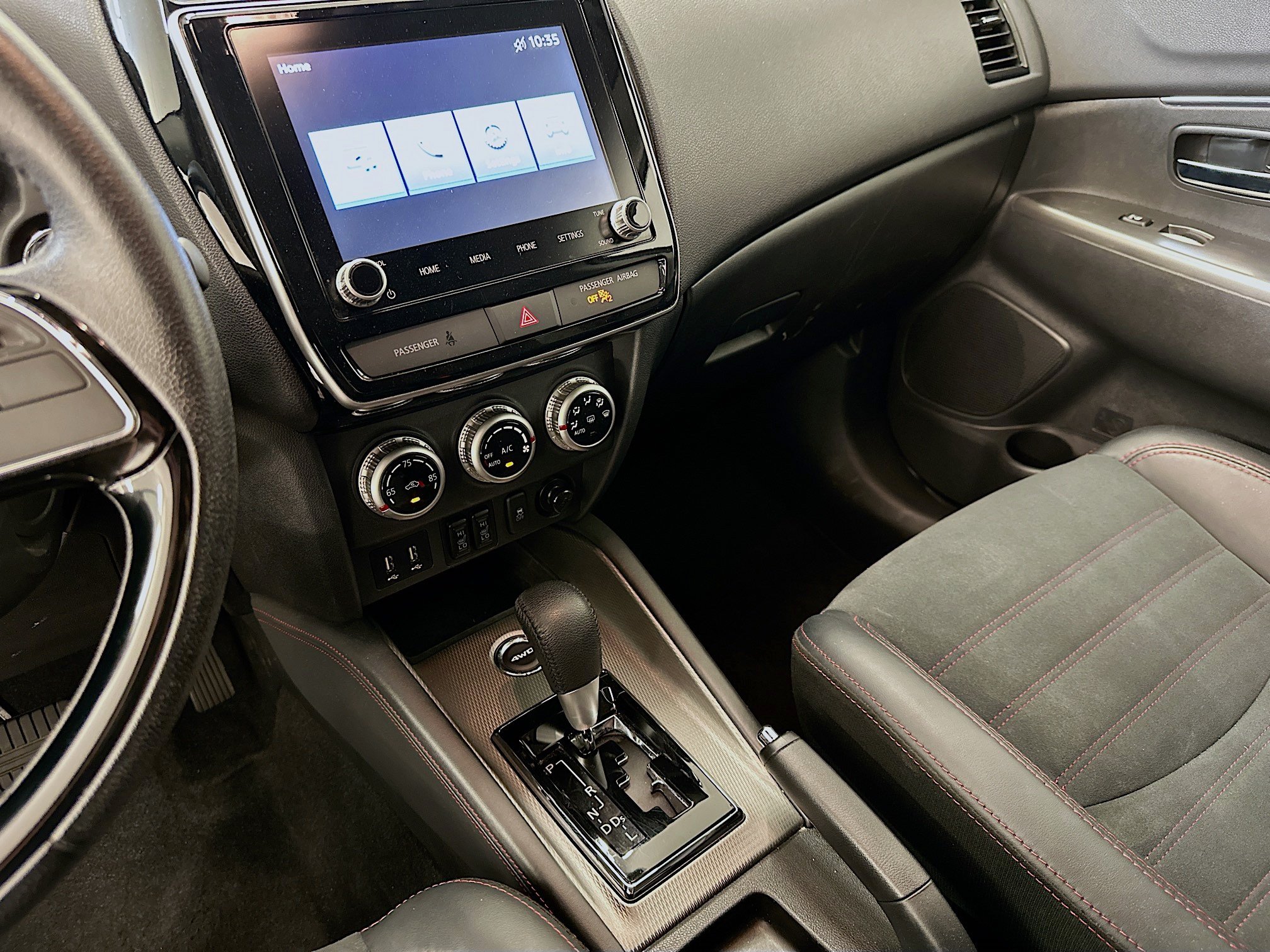 Used 2024 Mitsubishi Outlander Sport AWD image 25