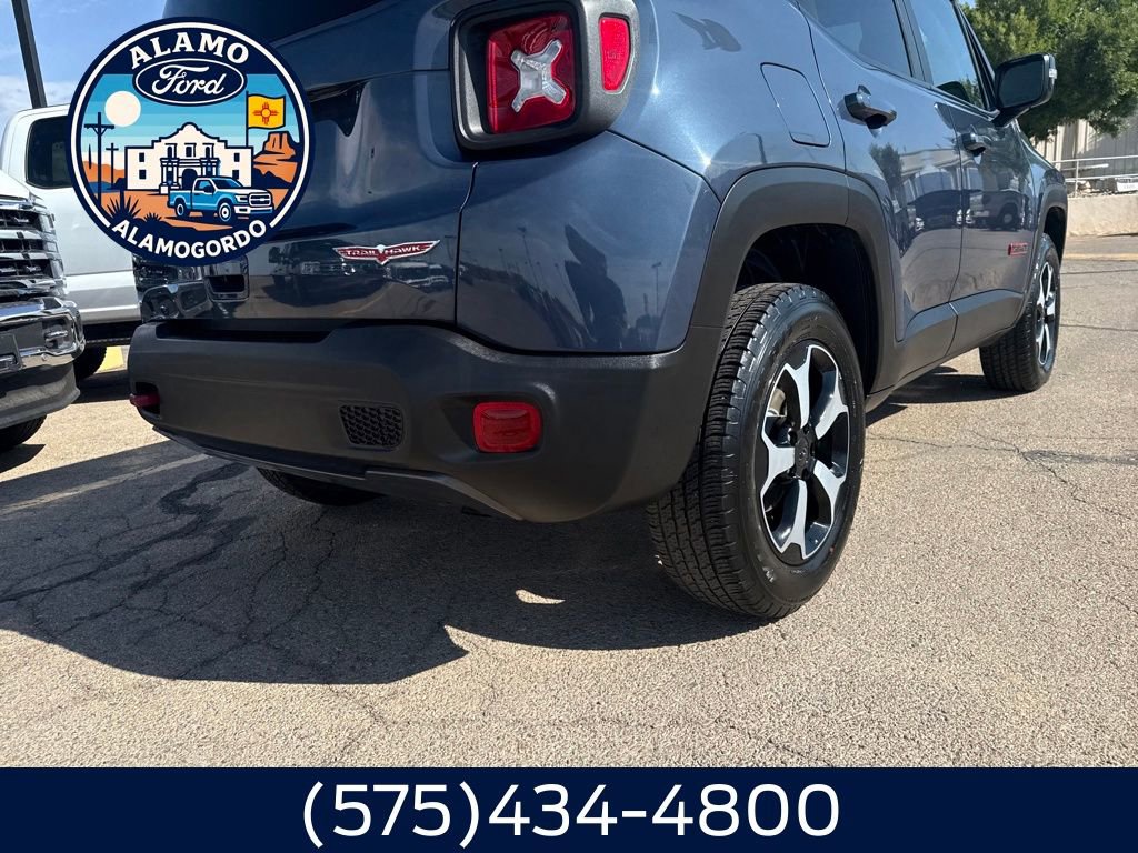 Used 2022 Jeep Renegade Trailhawk image 13