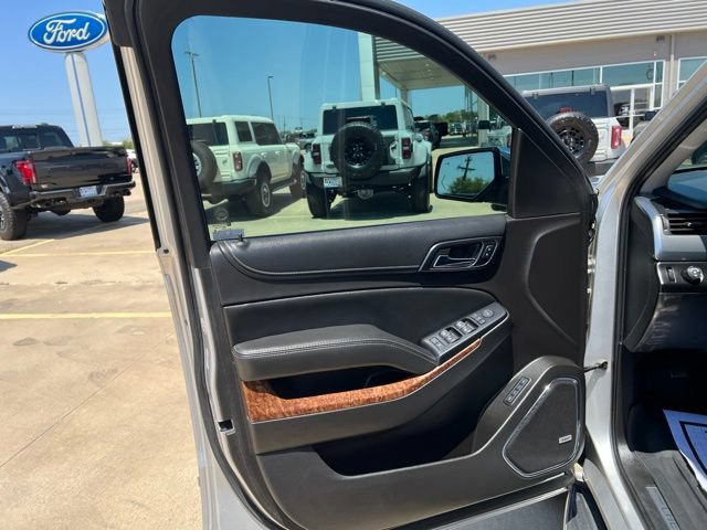 Used 2017 Chevrolet Suburban Premier RWD image 10