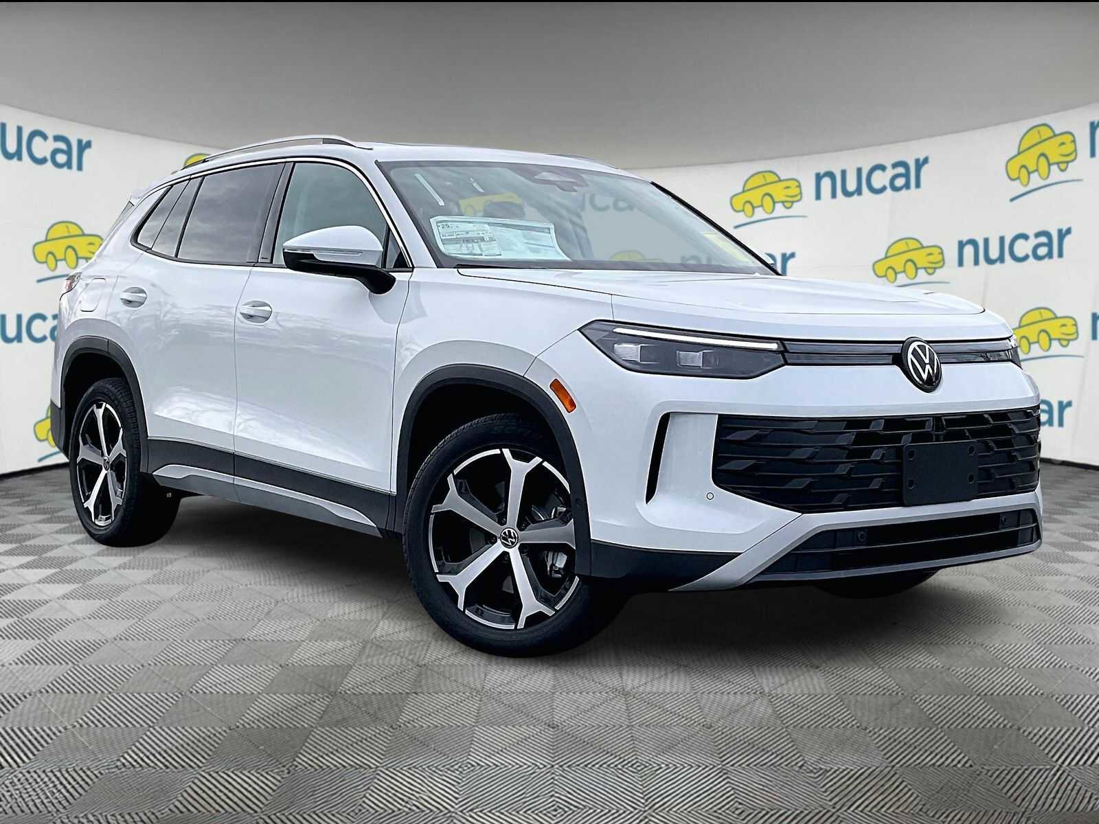 New 2026 Volkswagen Tiguan SE