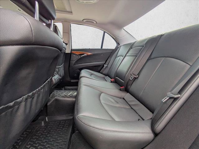 Used 2009 Mercedes-Benz E 350 Sedan image 21