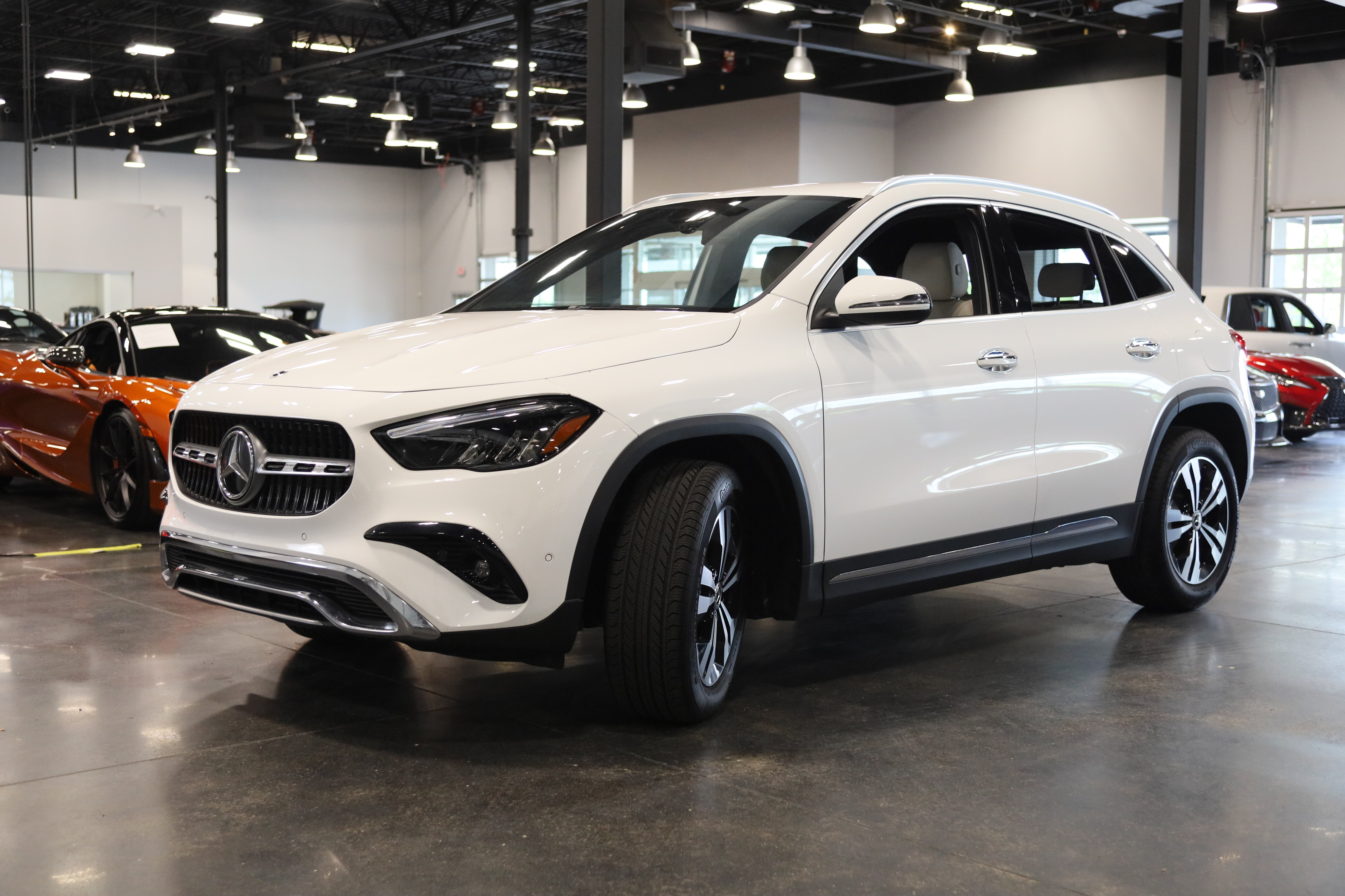 Used 2024 Mercedes-Benz GLA 250 4MATIC image 3