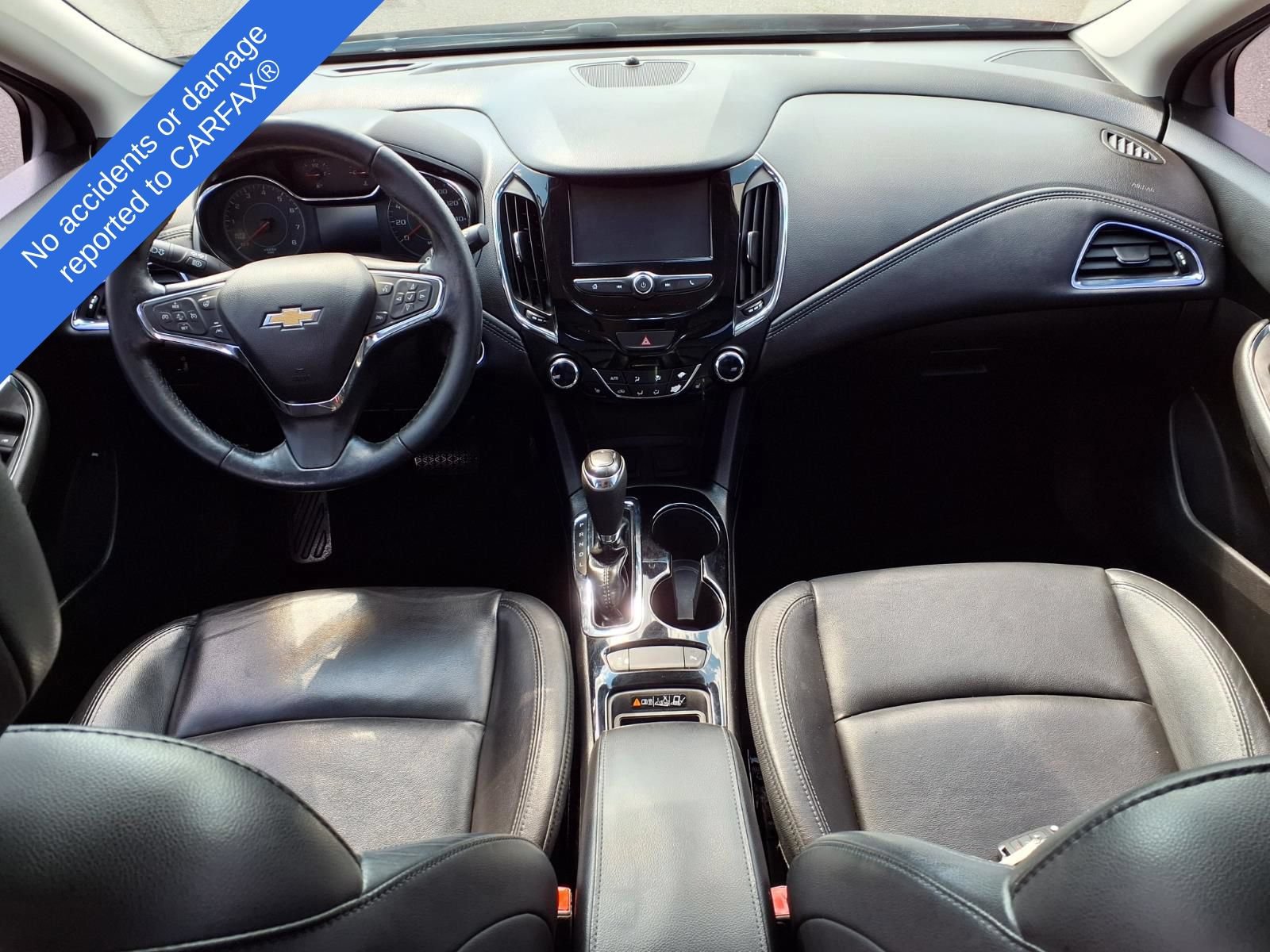 Used 2017 Chevrolet Cruze Premier w/ Enhanced Convenience Package FWD image 12