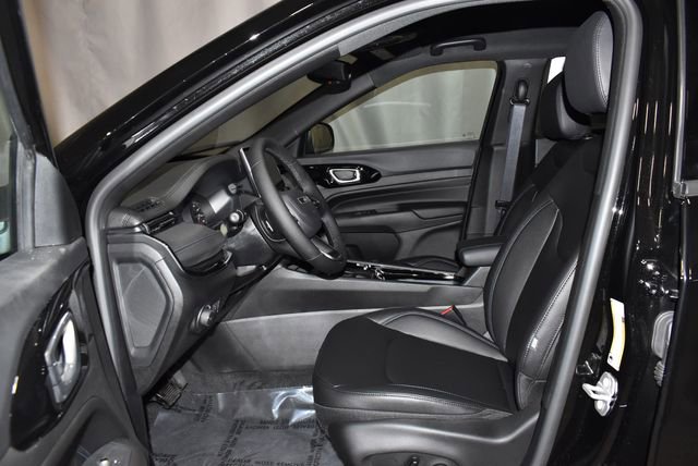 New 2026 Jeep Compass Limited image 10