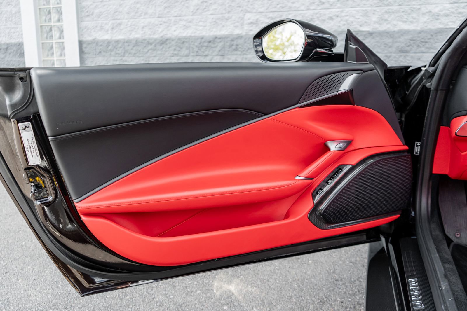 Used 2024 Ferrari Roma Spider RWD image 24