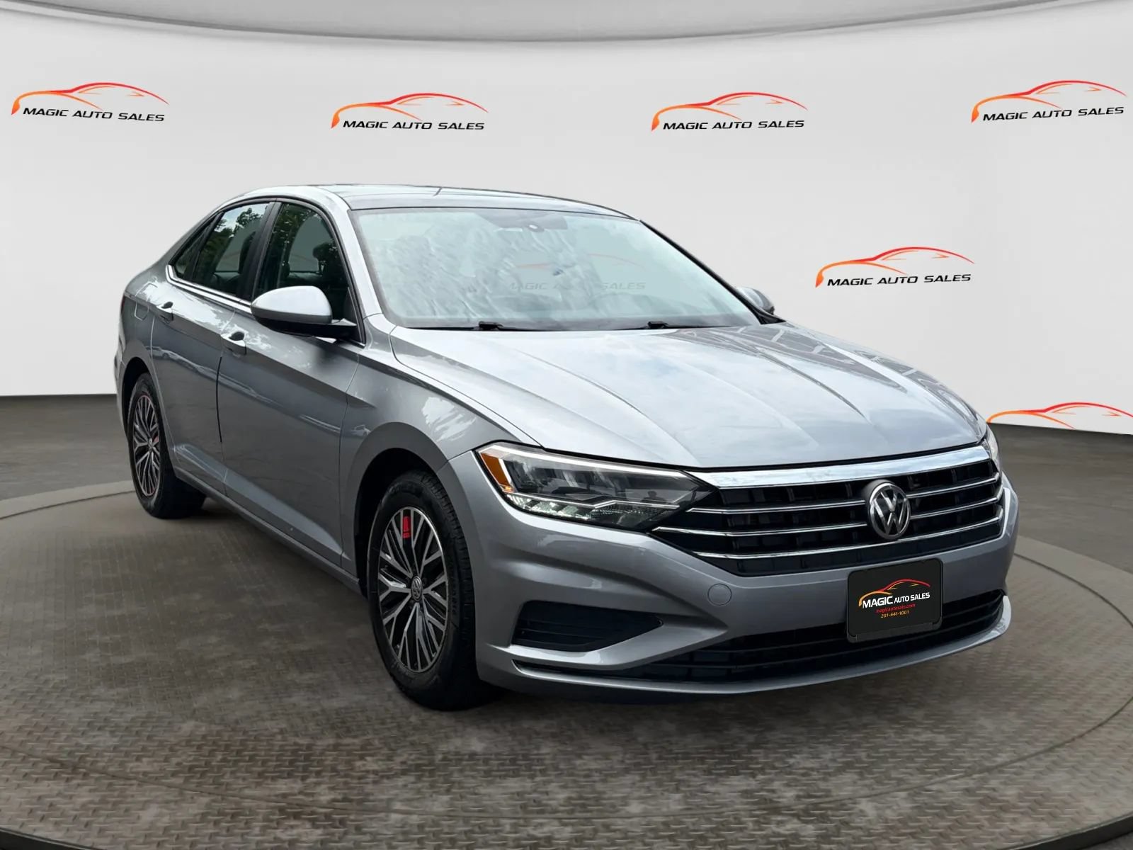 Used 2021 Volkswagen Jetta SE FWD image 5