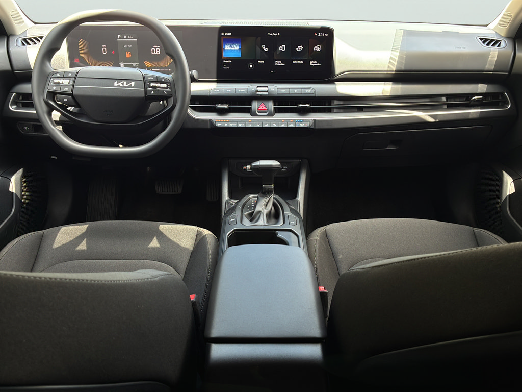 New 2026 Kia K4 FWD image 18