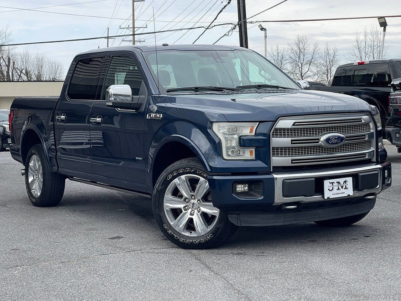 Used 2015 Ford F150 Platinum w/ Trailer Tow Package image 1