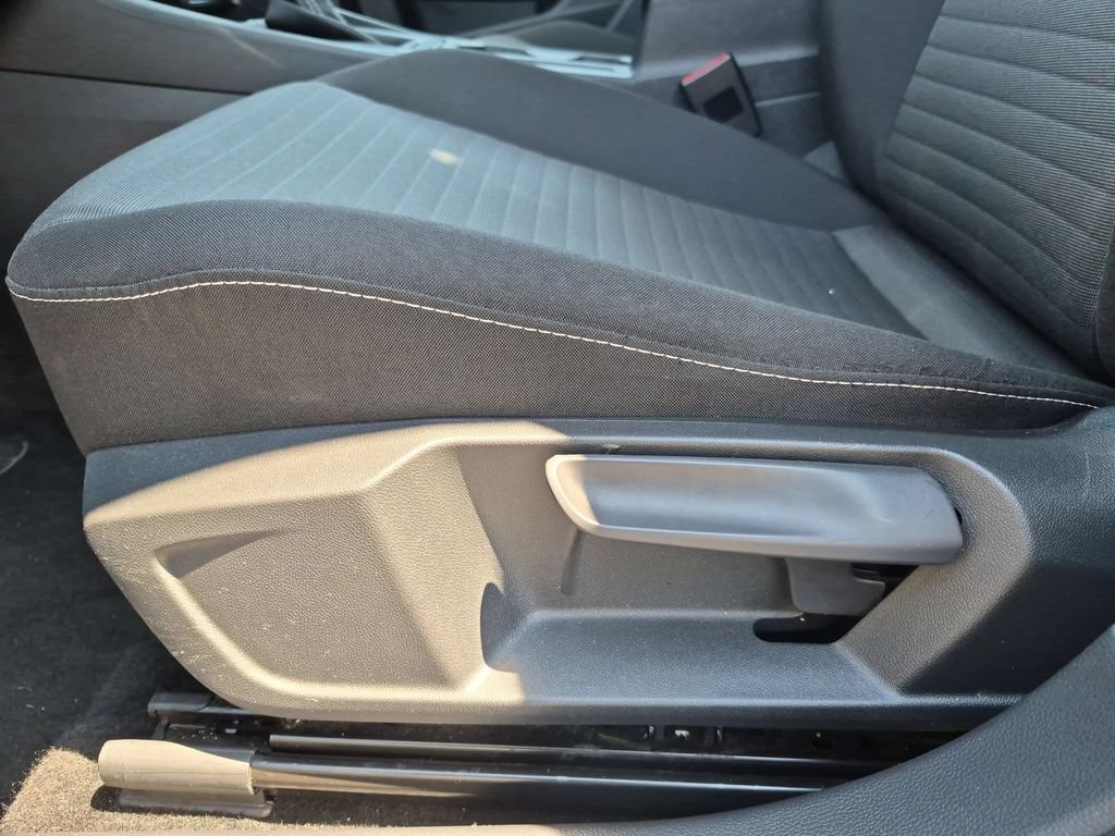 Used 2025 Volkswagen Jetta S FWD image 14