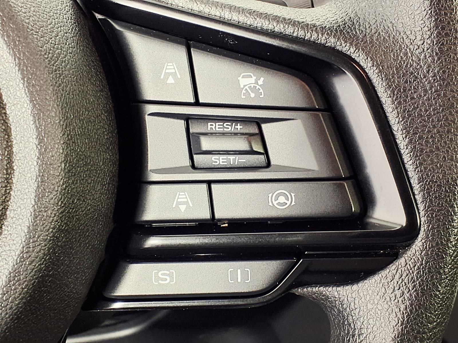 Used 2024 Subaru Crosstrek 2.0i Premium AWD/4WD image 17