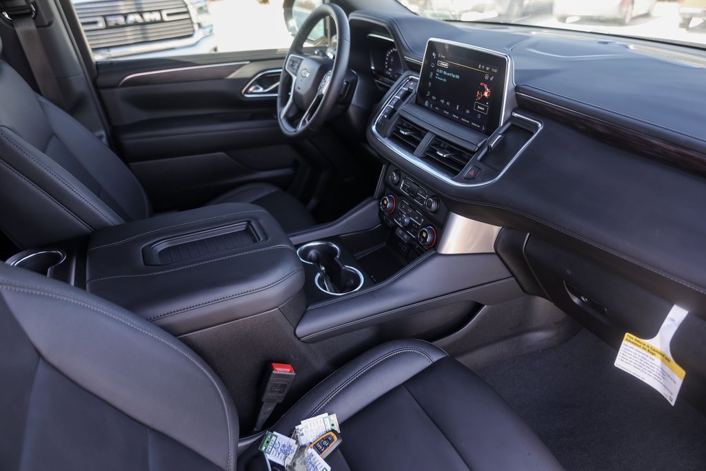 Used 2024 Chevrolet Tahoe LT w/ Luxury Package image 32
