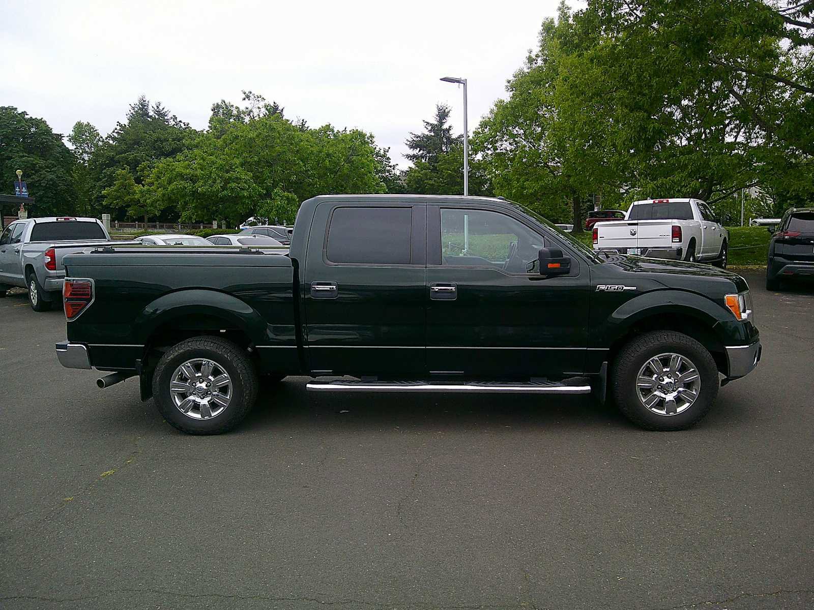 Used 2012 Ford F150 XLT w/ XLT Chrome Pkg AWD/4WD image 6