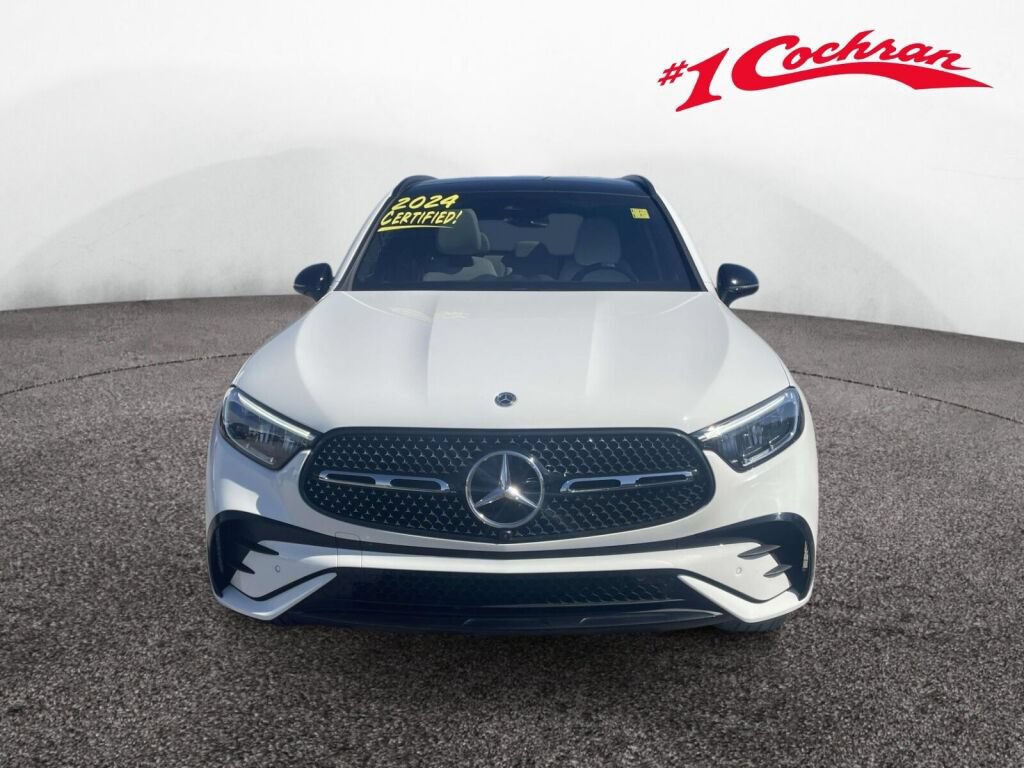 Used 2024 Mercedes-Benz GLC 300 4MATIC image 13