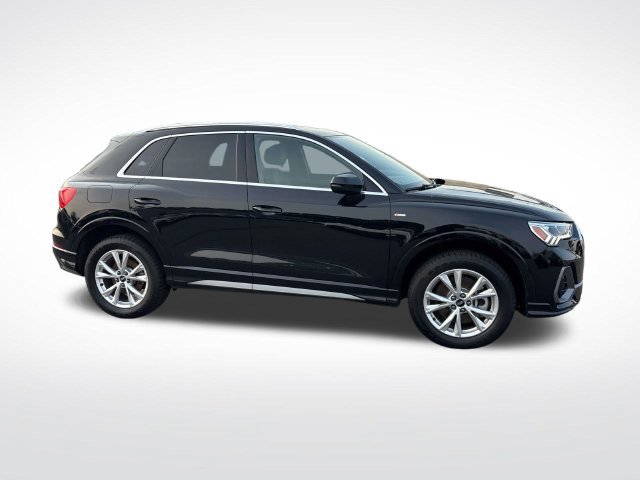 Used 2025 Audi Q3 2.0T Premium AWD/4WD image 6