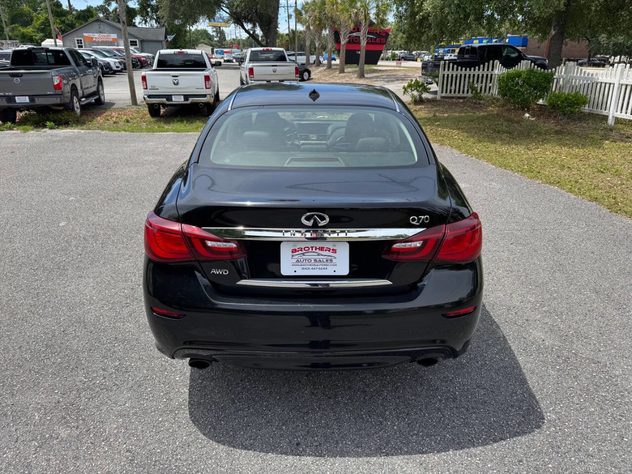 Used 2015 INFINITI Q70 3.7 AWD/4WD image 5
