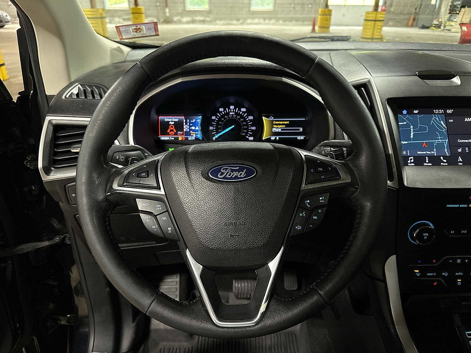 Used 2019 Ford Edge SEL w/ Equipment Group 201A AWD/4WD image 18