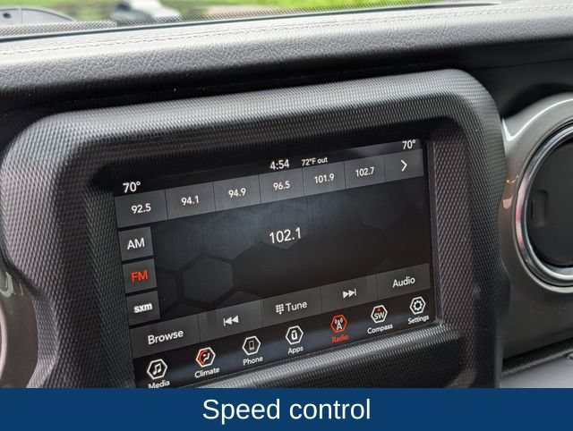 Used 2019 Jeep Wrangler Unlimited Sahara AWD/4WD image 18