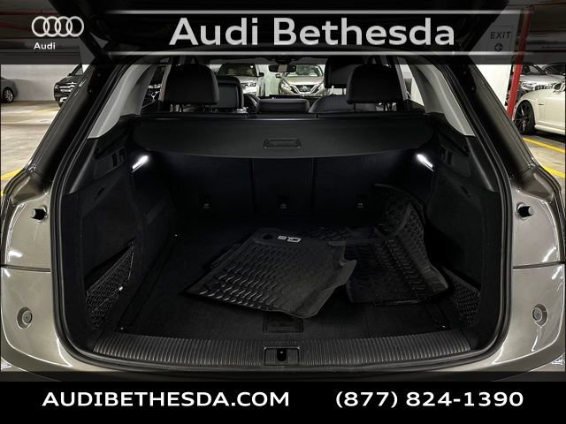 Used 2023 Audi Q5 2.0T Premium w/ Convenience Package image 10