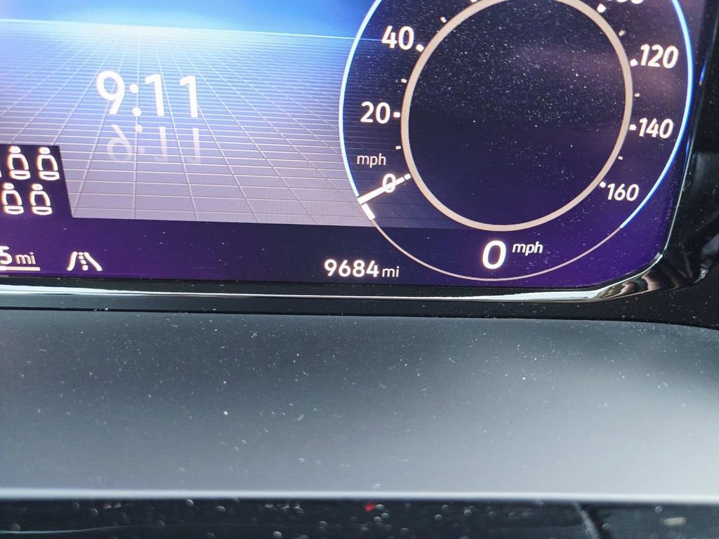 Used 2024 Volkswagen Atlas SEL Premium R-Line image 26