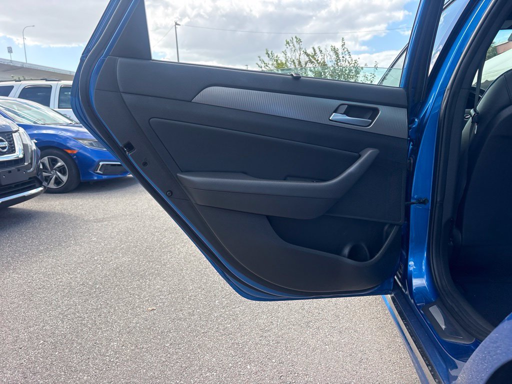 Used 2018 Hyundai Sonata Limited FWD image 15