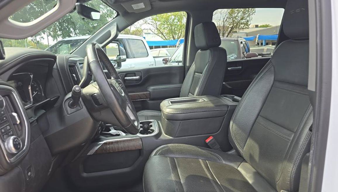 Used 2020 GMC Sierra 3500 Denali w/ Denali Ultimate Package AWD/4WD image 9