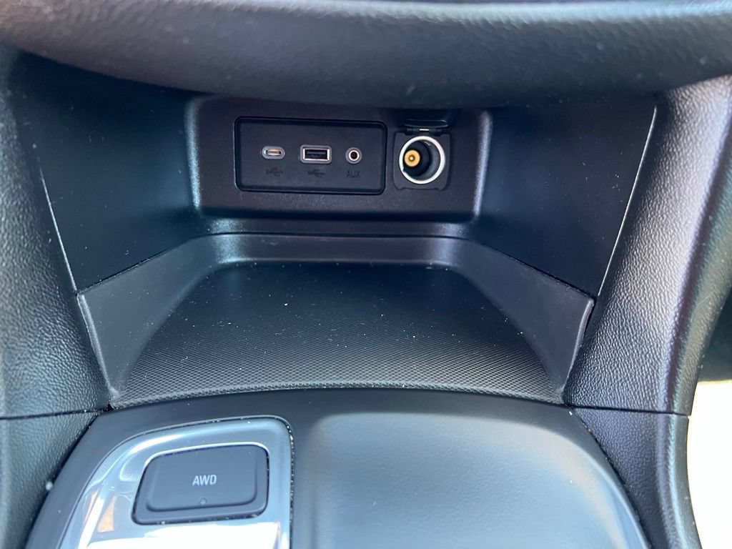 Used 2019 Chevrolet Equinox LT AWD/4WD image 30