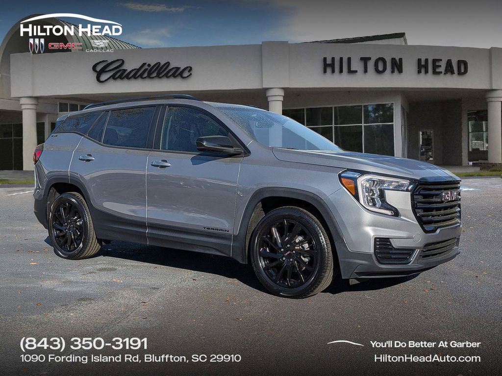 Used 2023 GMC Terrain SLE w/ Driver Convenience Package image 1
