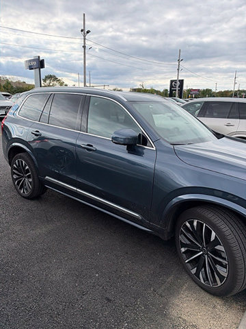 Used 2025 Volvo XC90 T8 Plus w/ Protection Package Premier AWD/4WD image 4