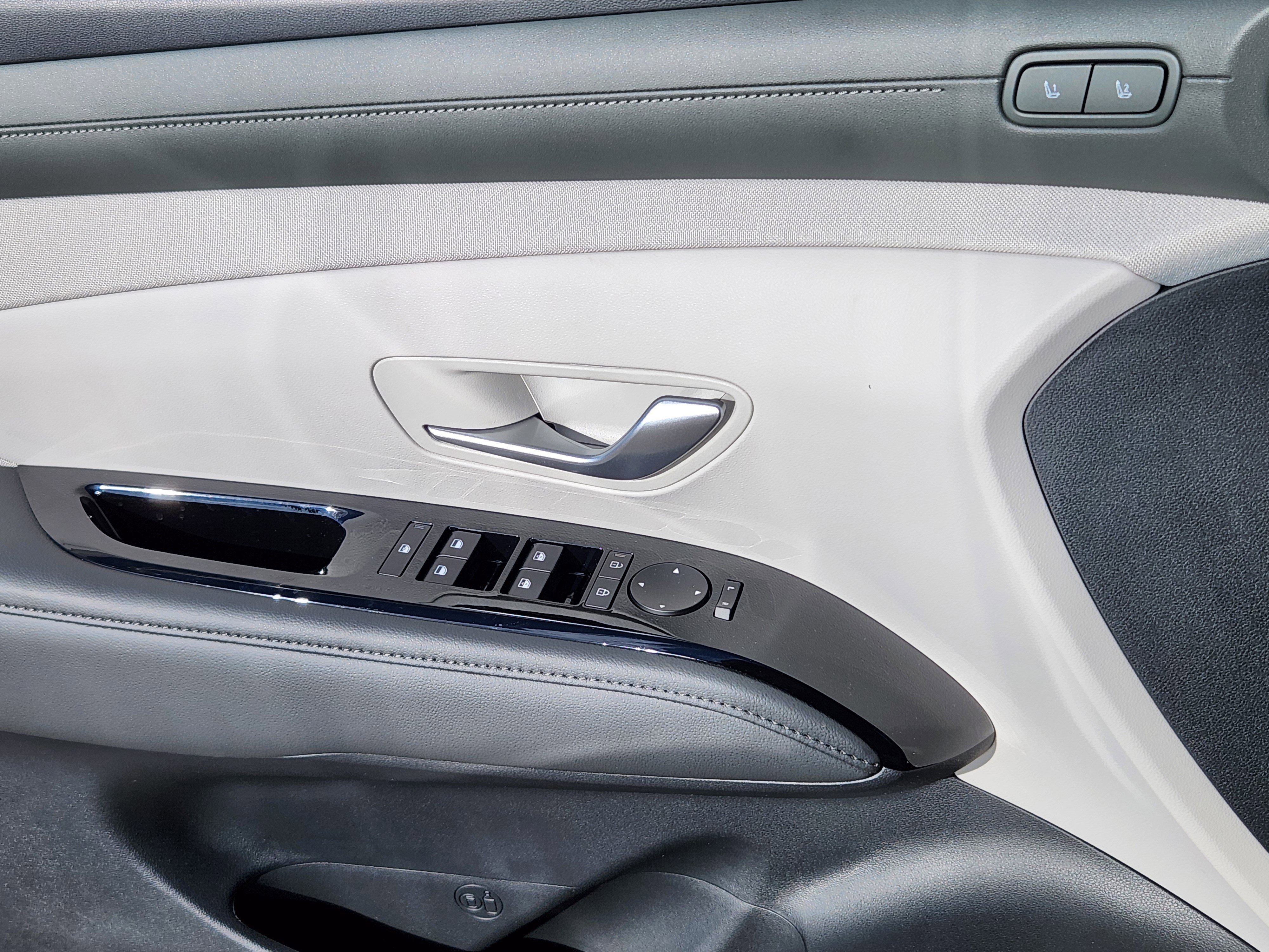 New 2026 Hyundai Tucson Limited AWD/4WD image 7