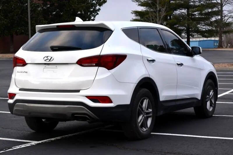 Used 2017 Hyundai Santa Fe Sport image 5