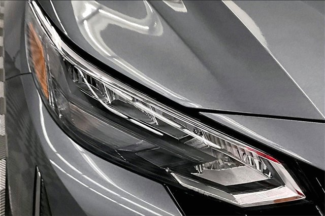 New 2025 Nissan Sentra SR w/ SR Premium Package image 13