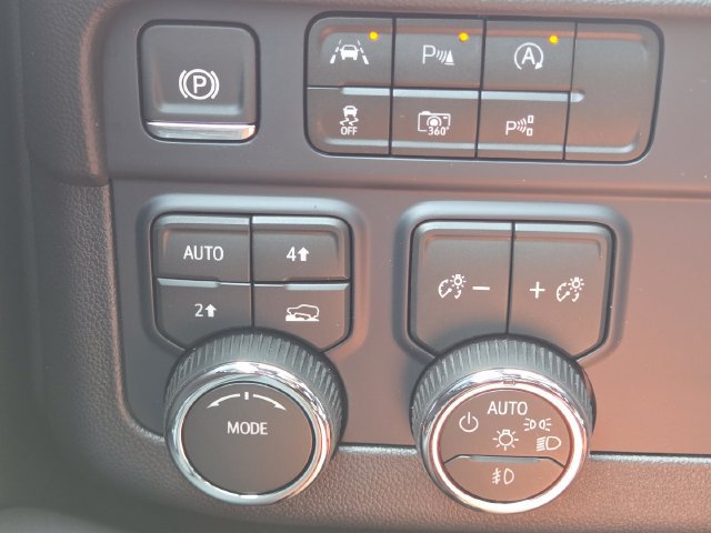 New 2026 Chevrolet Suburban RST w/ Comfort Package AWD/4WD image 29