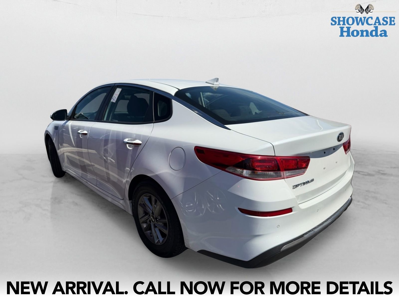Used 2019 Kia Optima LX image 2