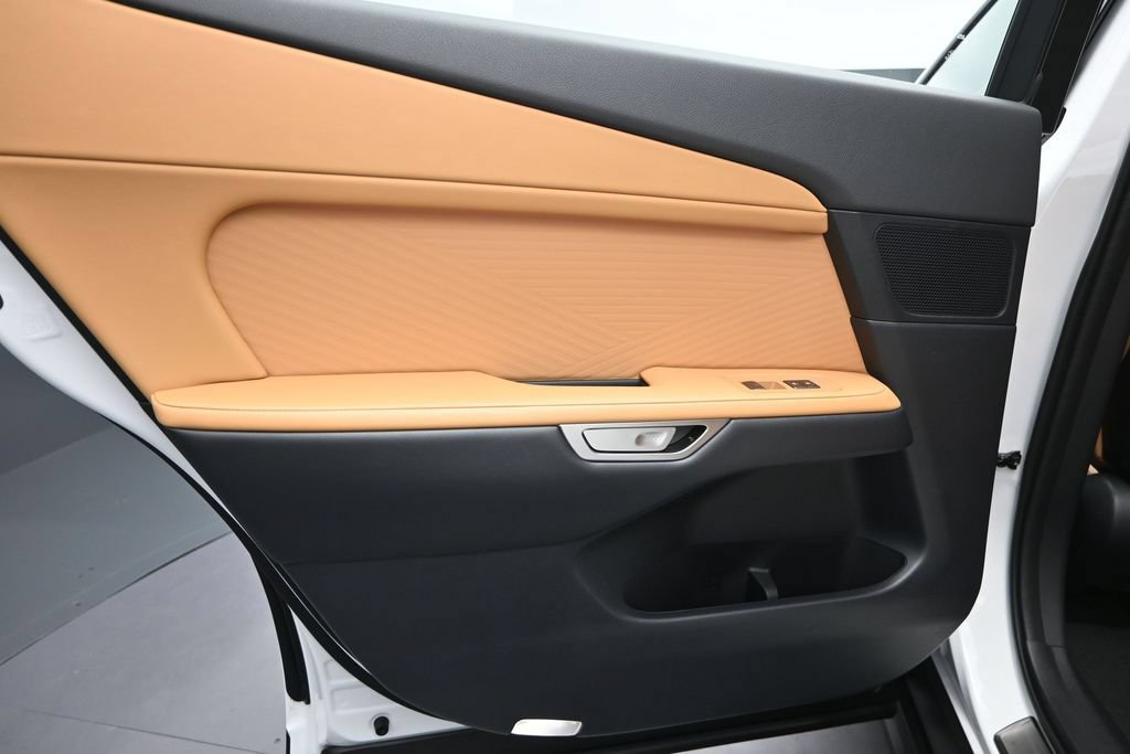 New 2026 Lexus ES 350e w/ Convenience Package FWD image 15