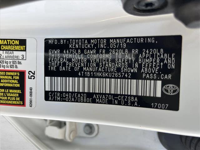 Used 2019 Toyota Camry SE FWD image 24