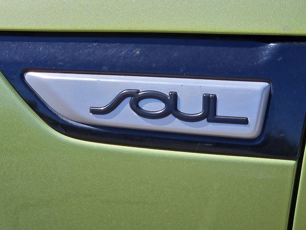 Used 2016 Kia Soul FWD image 12