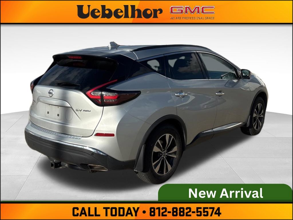 Used 2019 Nissan Murano SV w/ Premium Package AWD/4WD image 4
