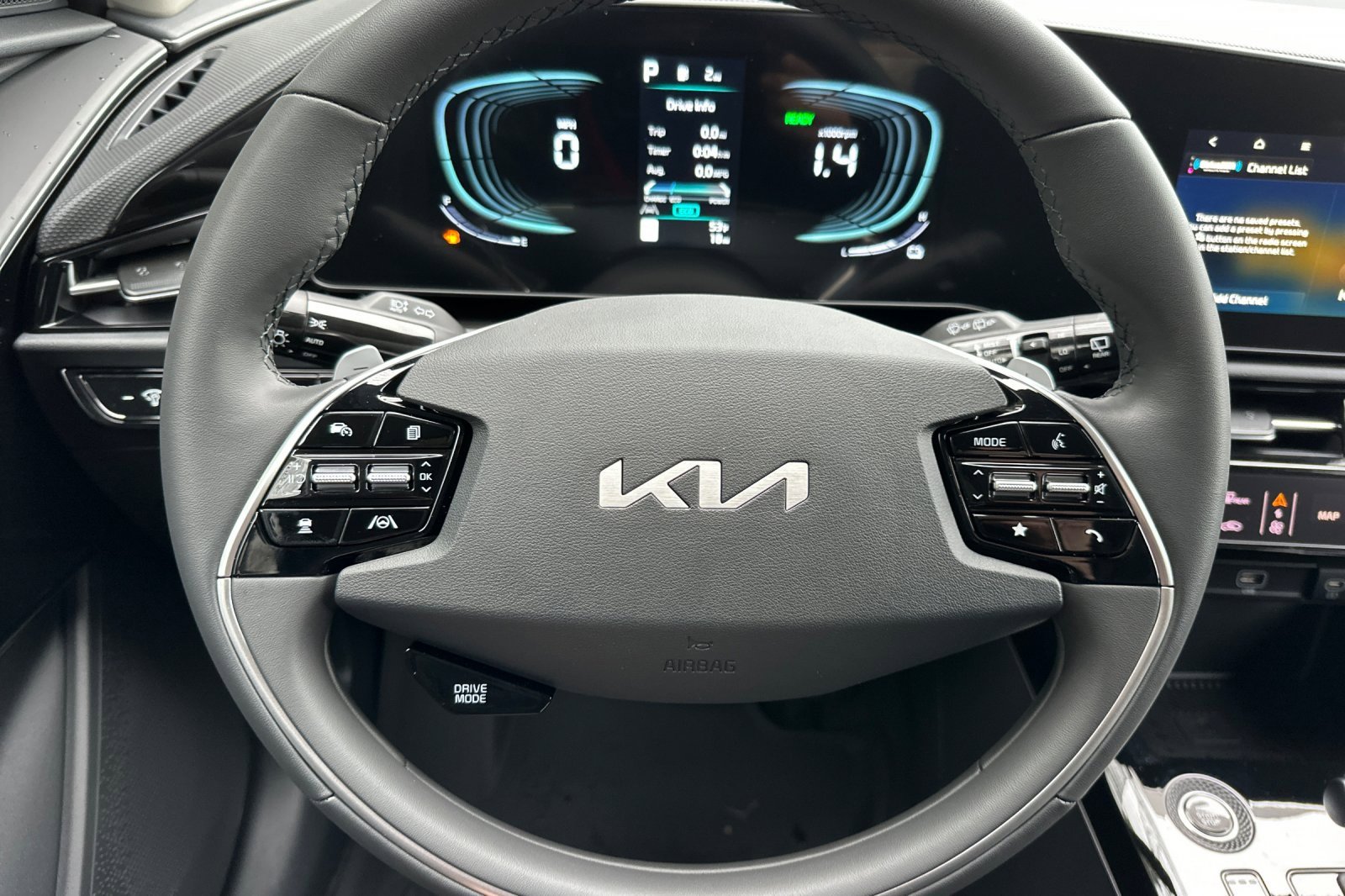 New 2026 Kia Niro EX image 20